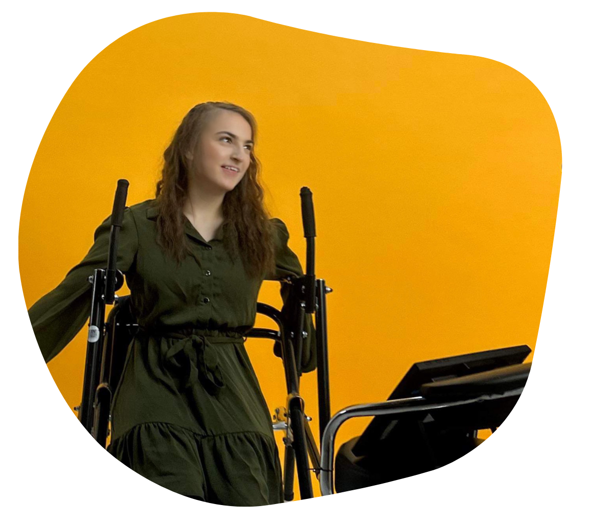 Ellise smiling